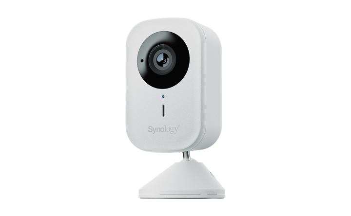 Synology CC400W Weitwinkel-WLAN-Kamera zur Überwachung Synology CC400W Weitwinkel-WLAN-Kamera zur Überwachung